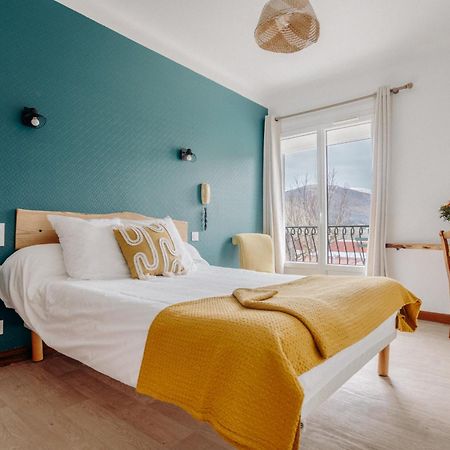 Logis Hotel Restaurant Espelletenia Larceveau-Arros-Cibits Bagian luar foto