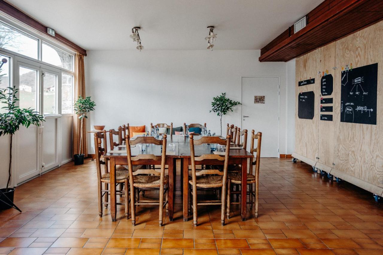 Logis Hotel Restaurant Espelletenia Larceveau-Arros-Cibits Bagian luar foto